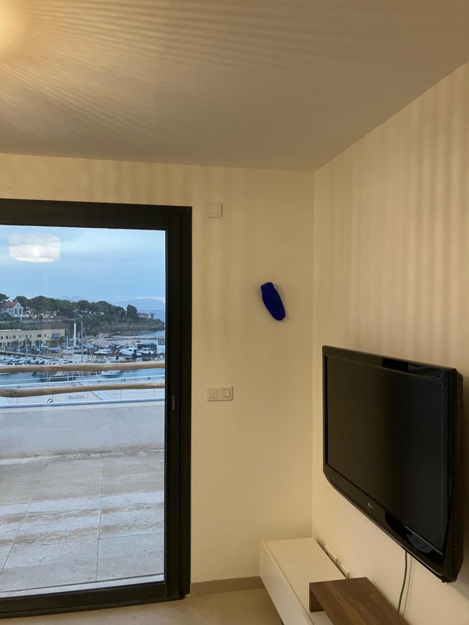 Appartement T2 Vue Sur Le Port Jacuzzi Terrasse Et Parking à Carry-le-Rouet Extérieur photo