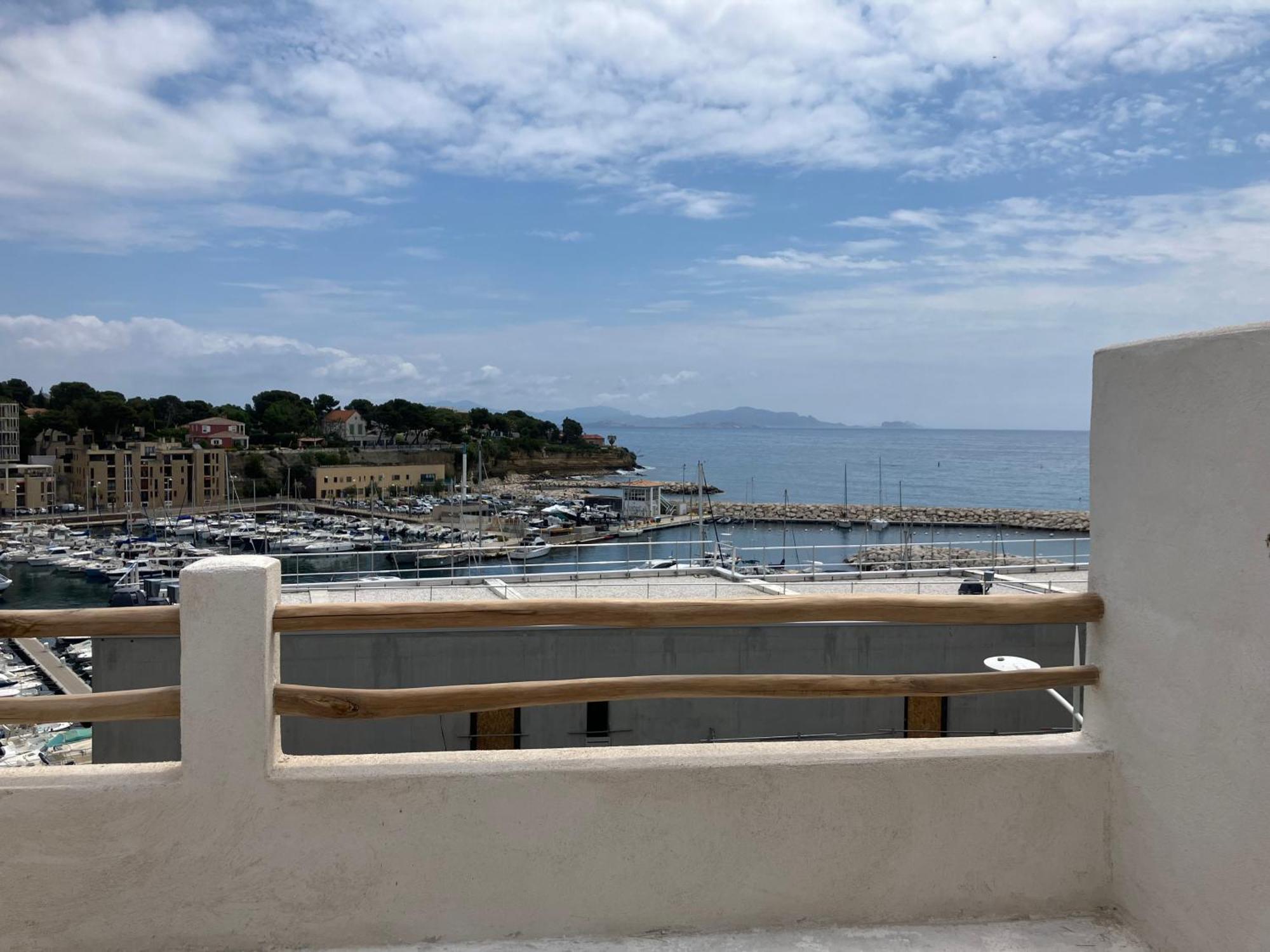 Appartement T2 Vue Sur Le Port Jacuzzi Terrasse Et Parking à Carry-le-Rouet Extérieur photo
